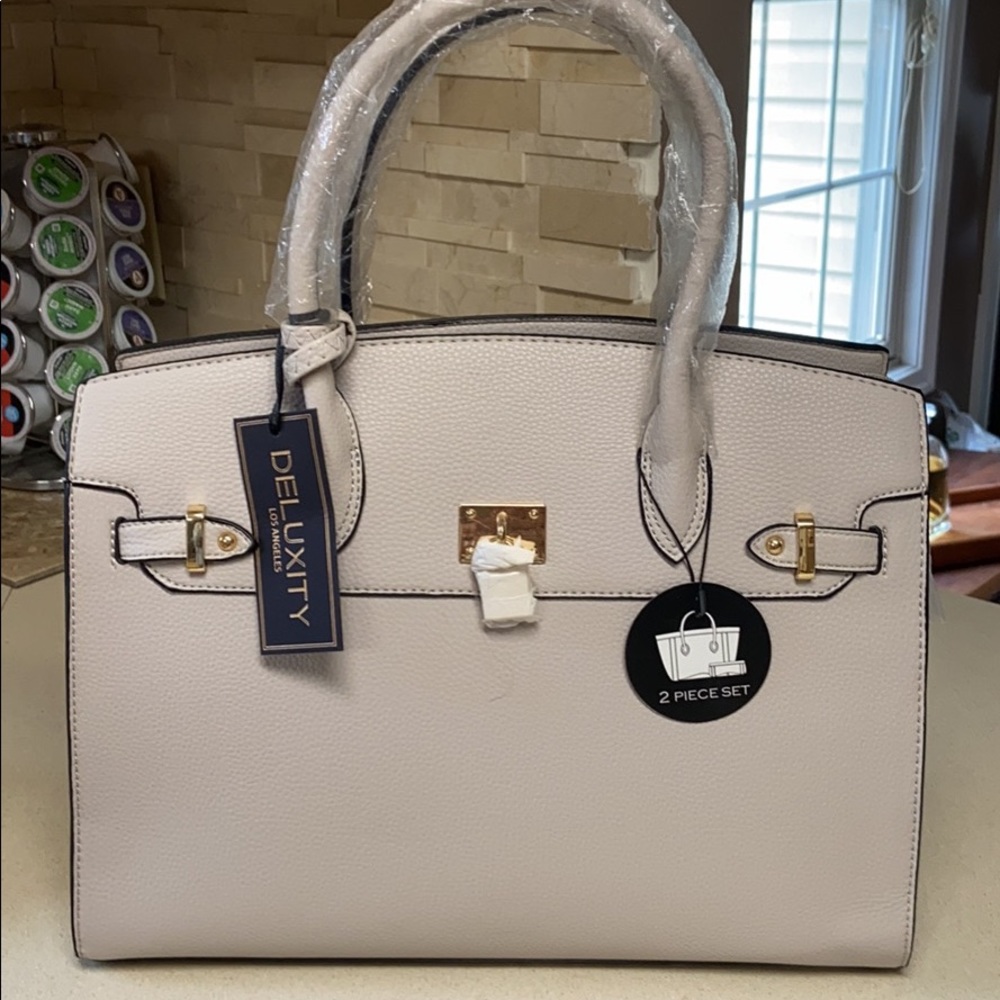 NWT Cream laptop handbag